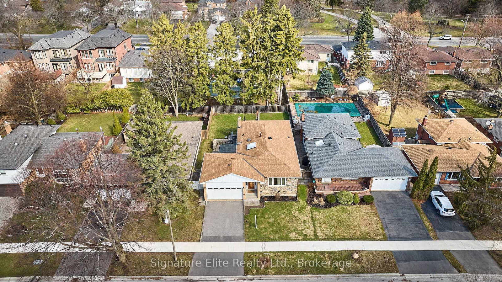 Detached House for sale at 34 Tilley Drive, Toronto, Ontario, M1C 2G2 - Centennial Scarborough - MLS: E12972620