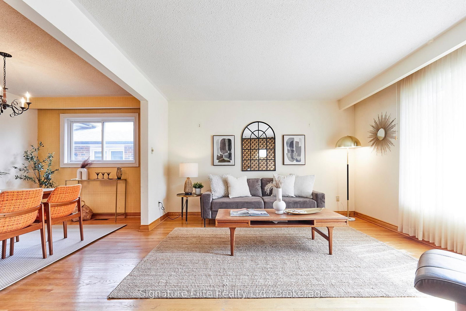 Detached House for sale at 34 Tilley Drive, Toronto, Ontario, M1C 2G2 - Centennial Scarborough - MLS: E12972620