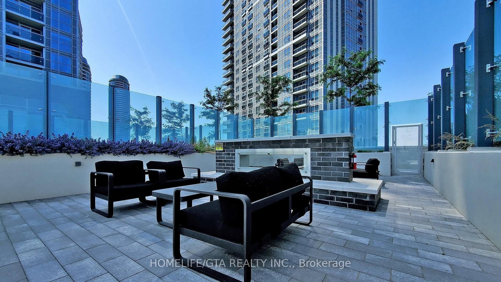 Condo for lease at 802-225 Village Green Square, Toronto, Ontario, M1S 0N4 - Agincourt South-Malvern West - MLS: E12972704