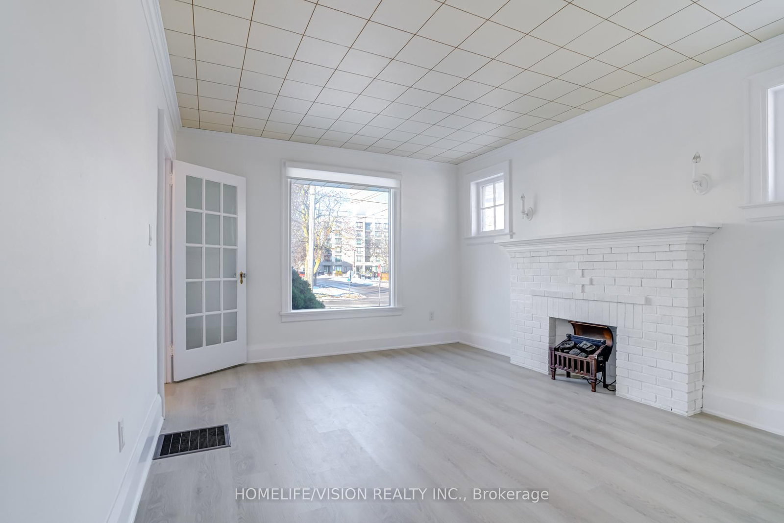 133 Mary Street E - Photo 11