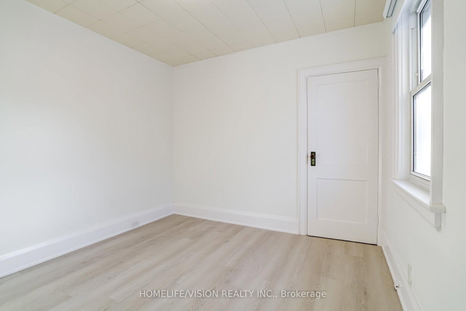 133 Mary Street E - Photo 30