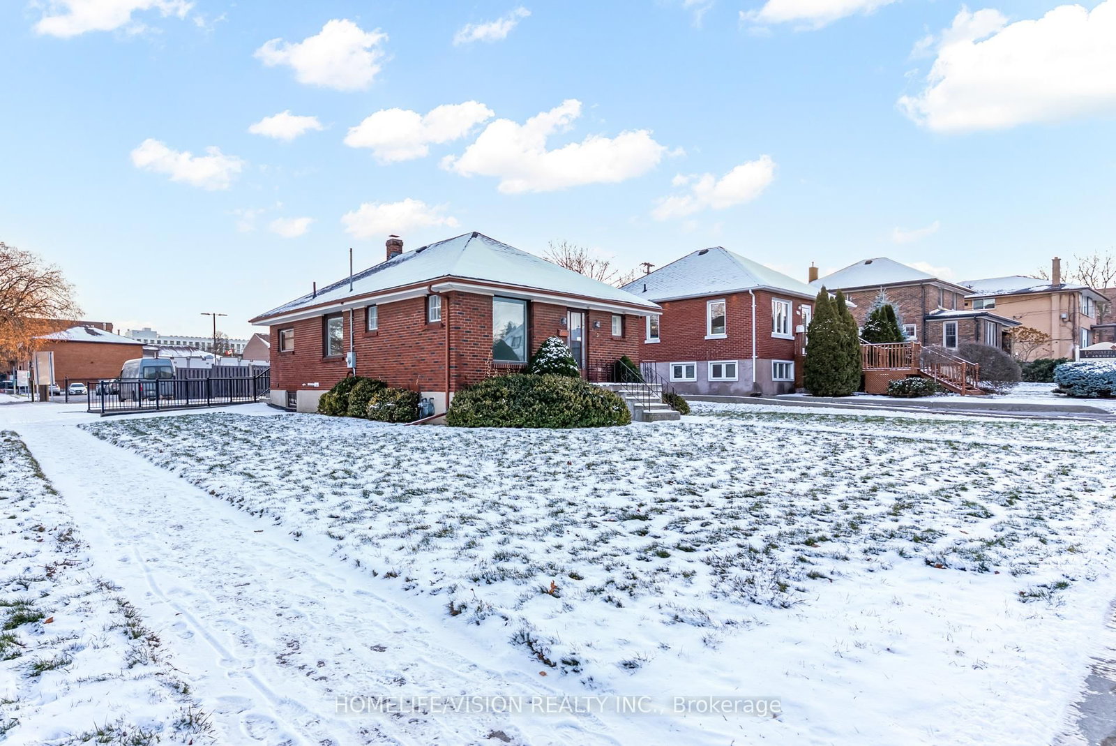 133 Mary Street E - Photo 5