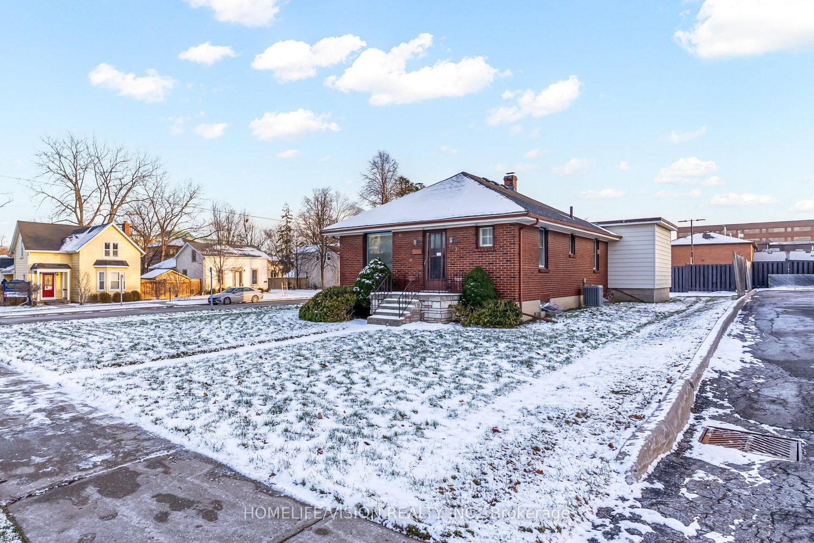 133 Mary Street E - Photo 7