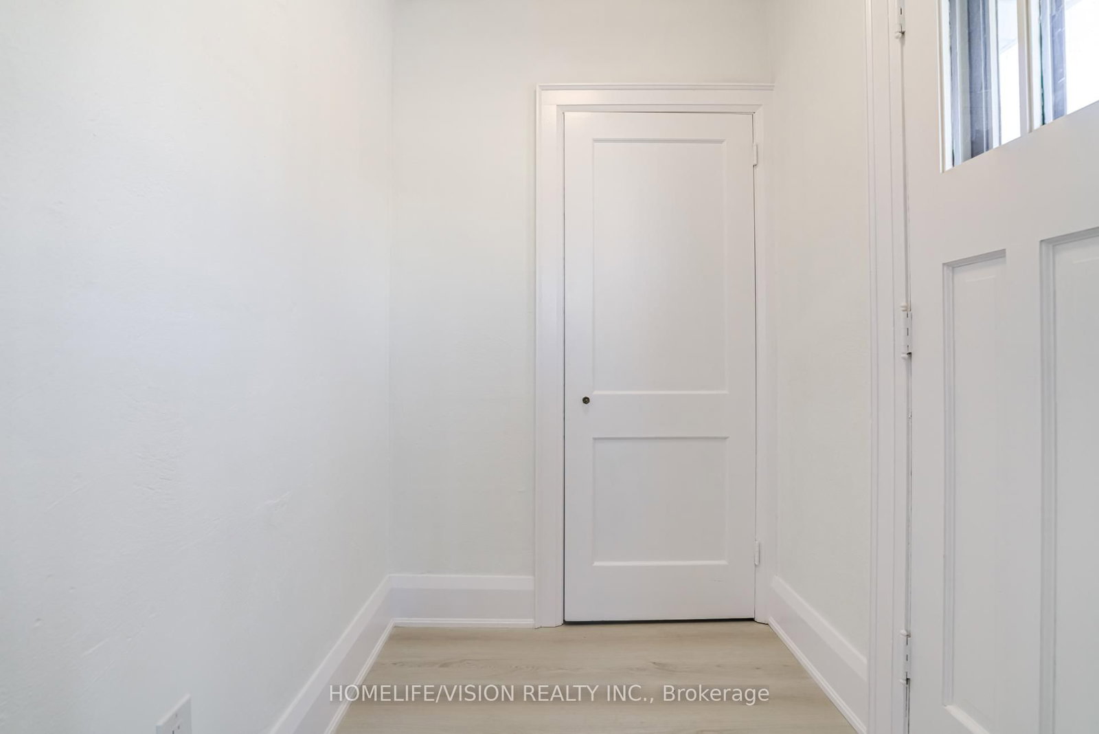 133 Mary Street E - Photo 8