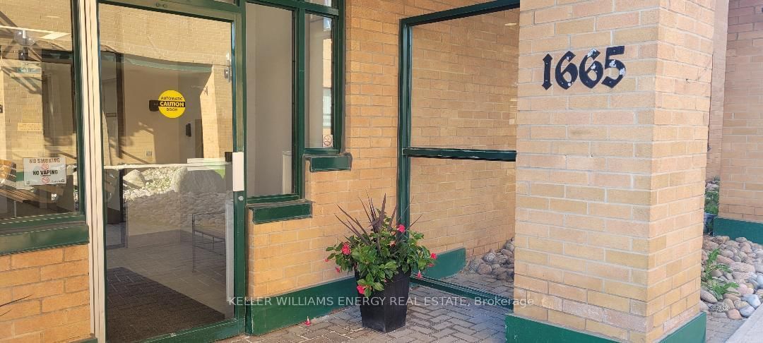 1665 Pickering Parkway, Unit #807