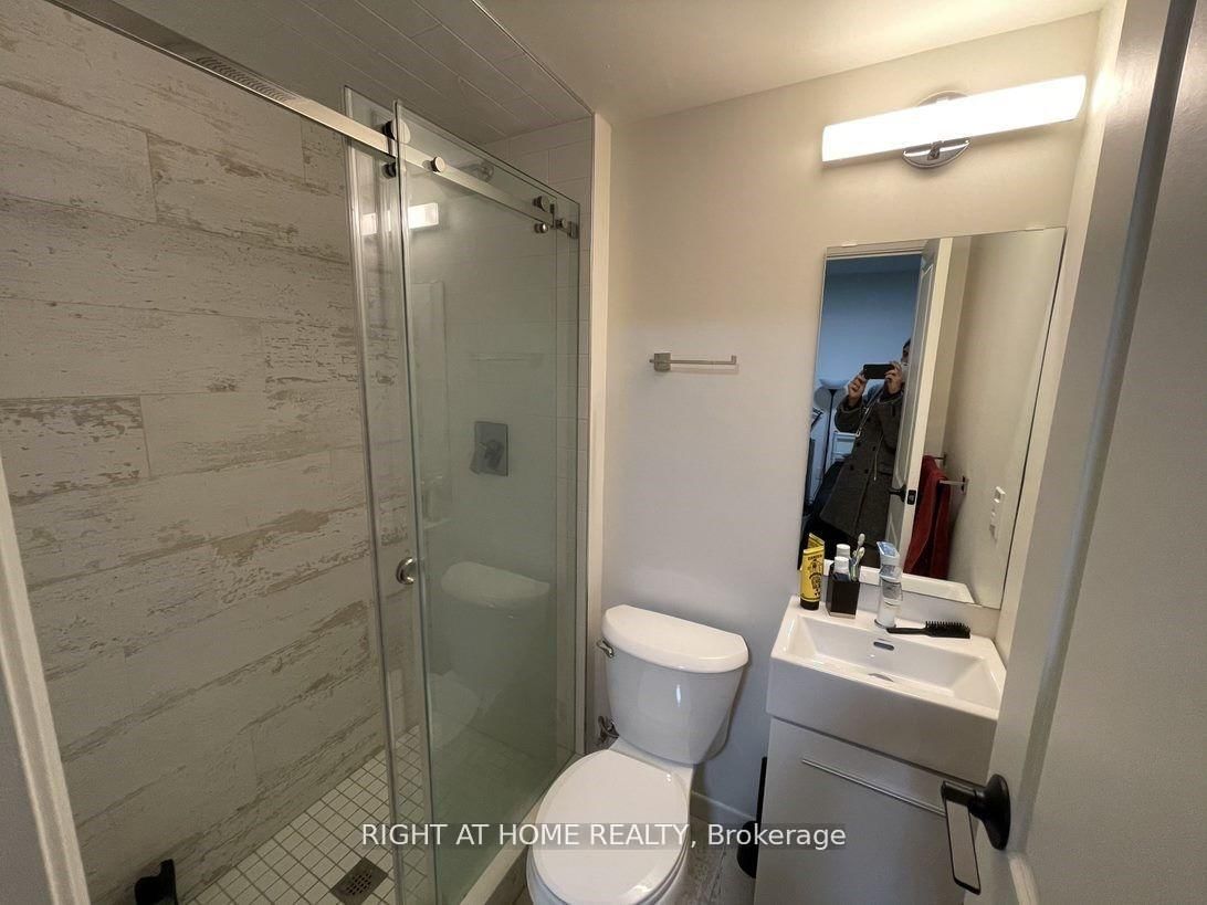 1258 Broadview Avenue, Unit 1 - Photo 7