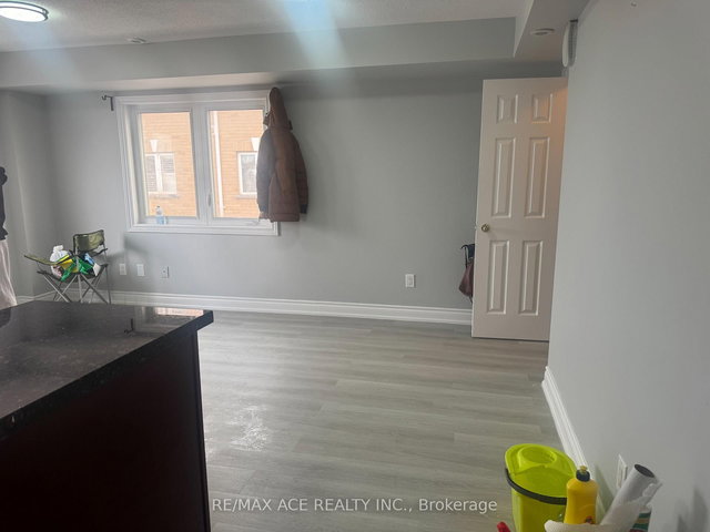 210 - 1795 Markham Road E