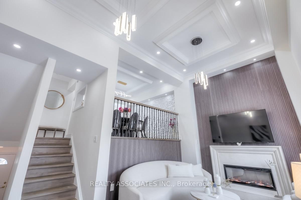 1975 Memory Lane, Unit 16 - Photo 9