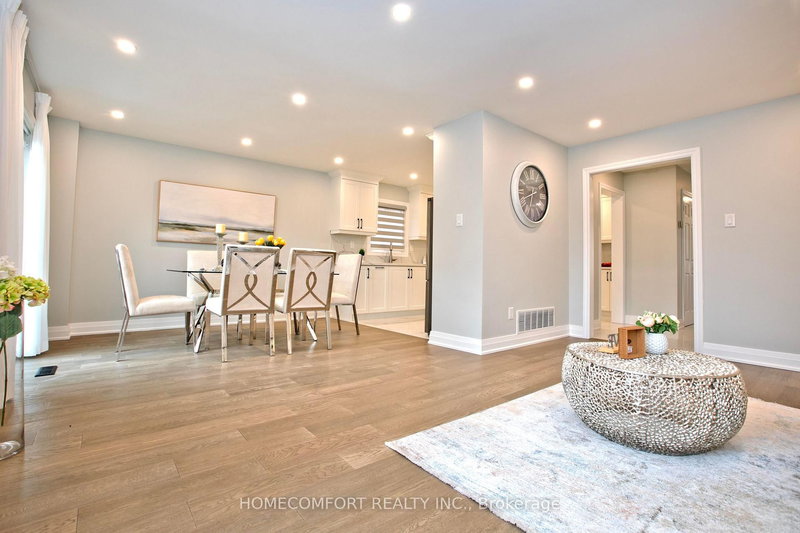 106 Danjohn Cres, Toronto, M1V 3N4 | Image 3