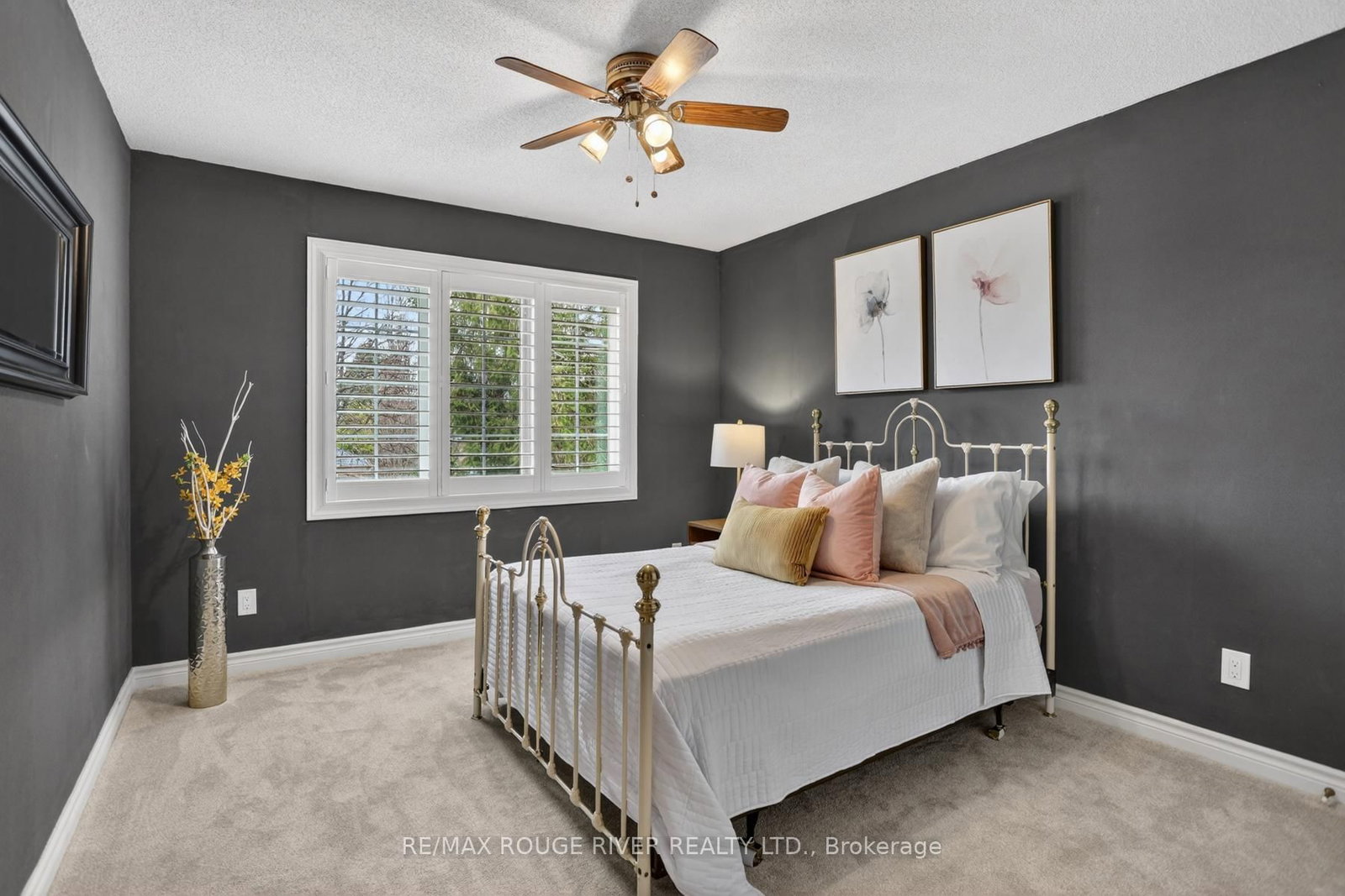 Detached House for sale at 60 Emmett Place, Whitby, Ontario, L1R 2B4 - Pringle Creek - MLS: E12974824