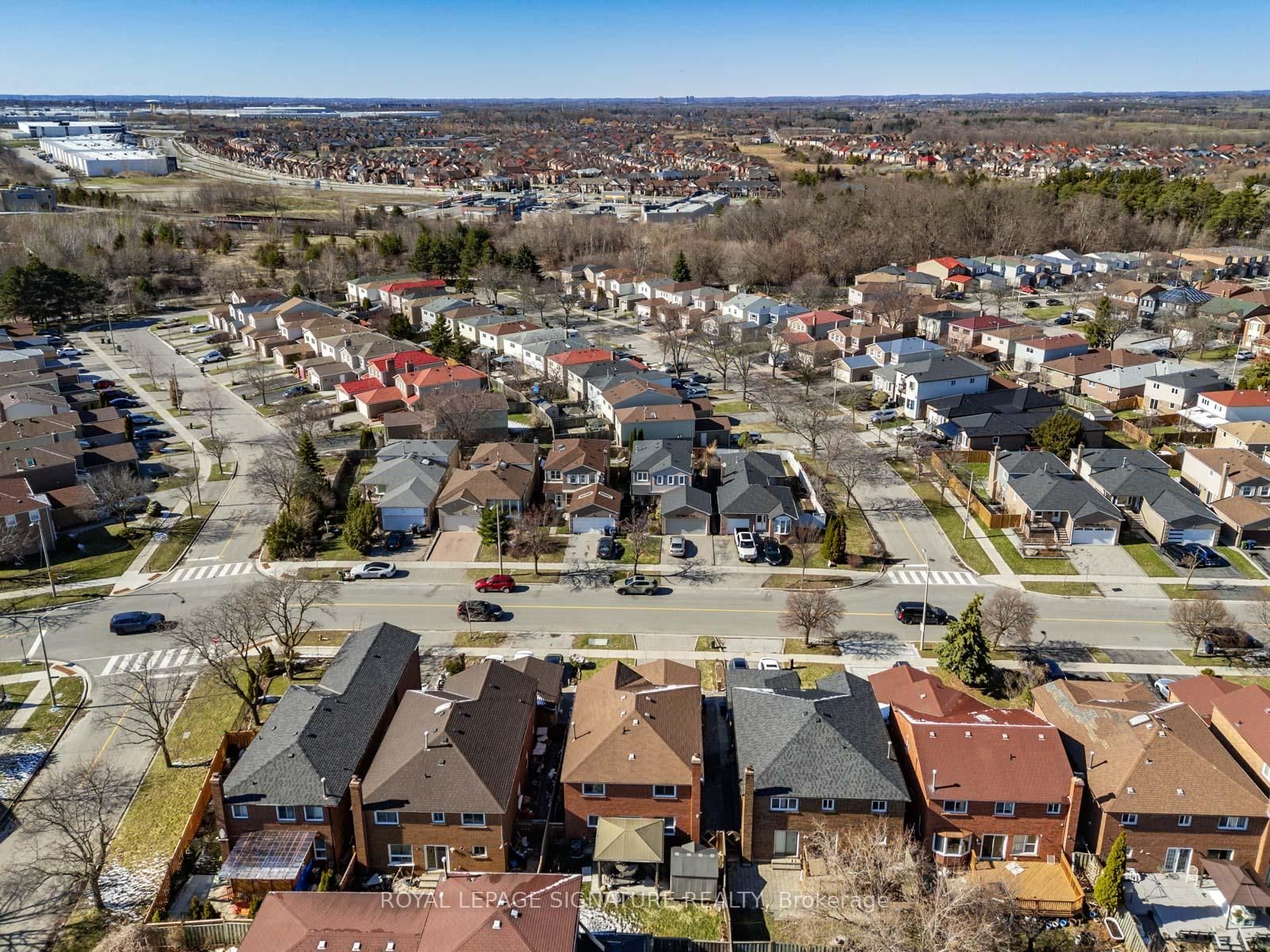 Detached House for sale at 171 Hupfield Trail, Toronto, Ontario, M1B 4P1 - Malvern - MLS: E12974884