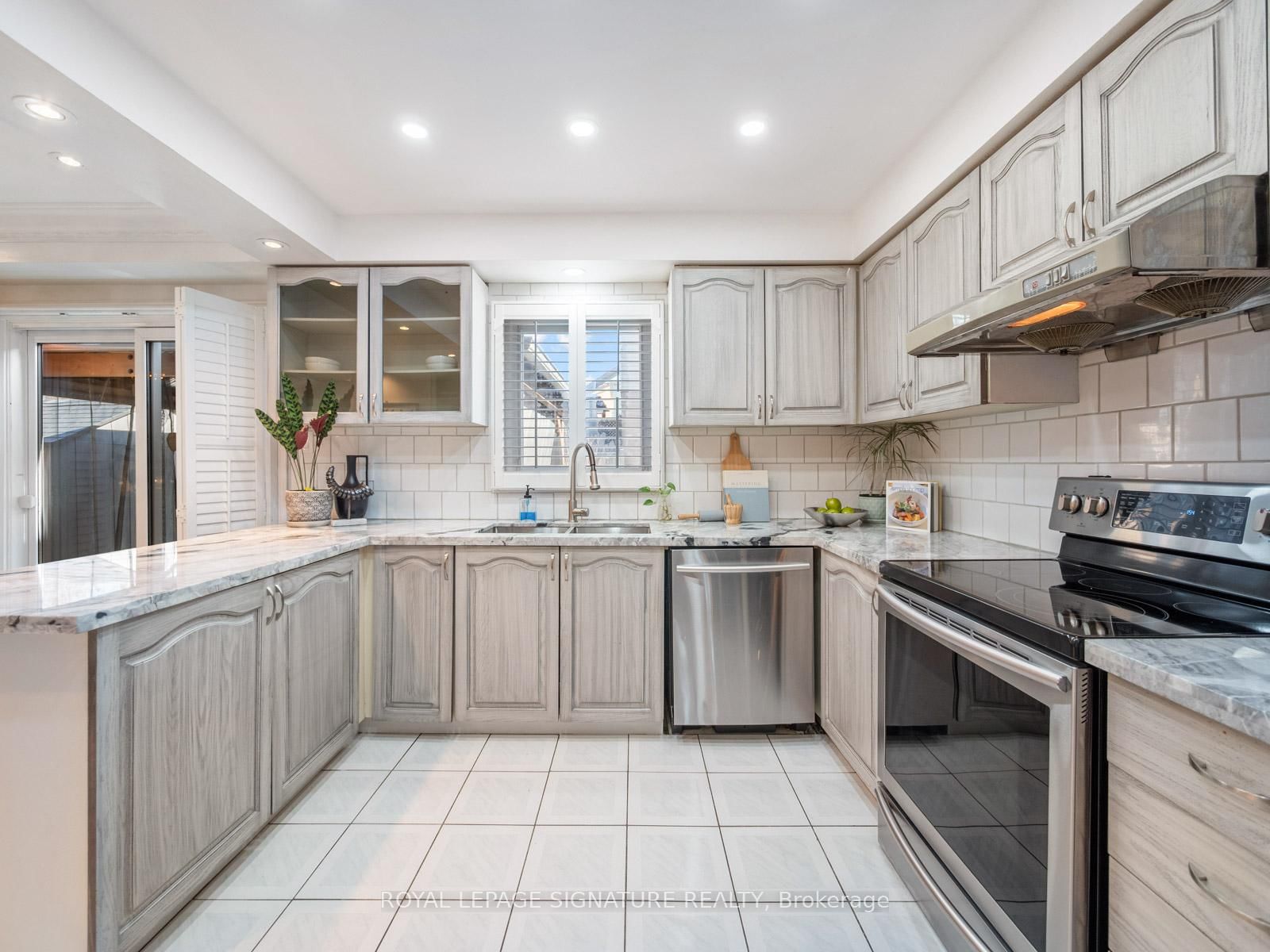 Detached House for sale at 171 Hupfield Trail, Toronto, Ontario, M1B 4P1 - Malvern - MLS: E12974884