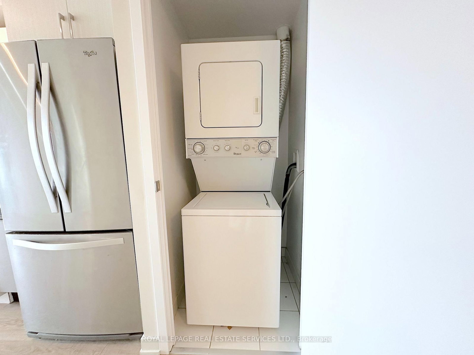 763 Woodbine Avenue, Unit 605 - Photo 10