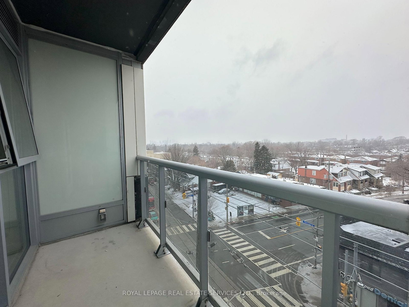 763 Woodbine Avenue, Unit 605 - Photo 12