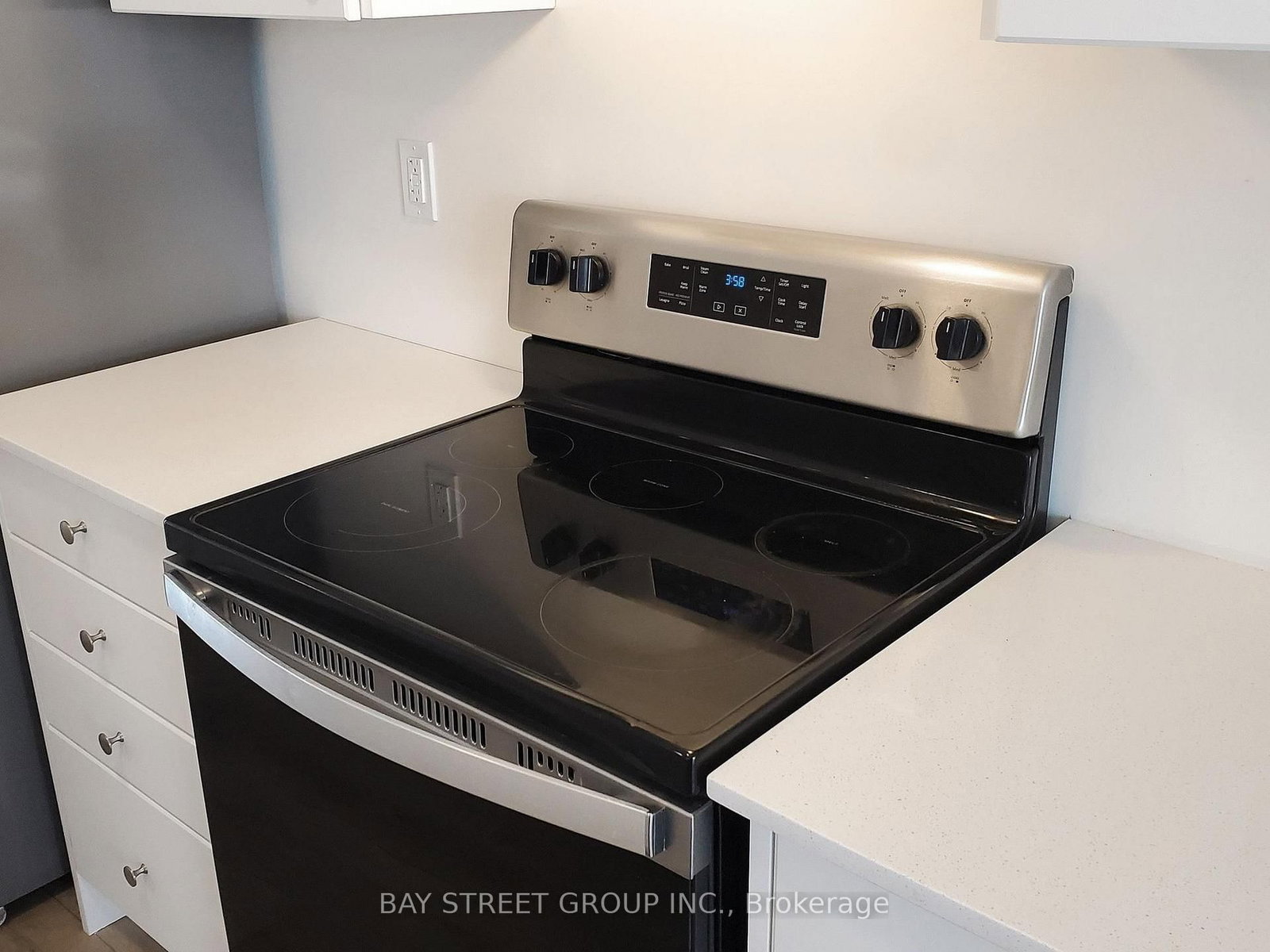 Townhouse for lease at 64 Emmas Way, Whitby, Ontario, L1R 0S7 - Taunton North - MLS: E12975622