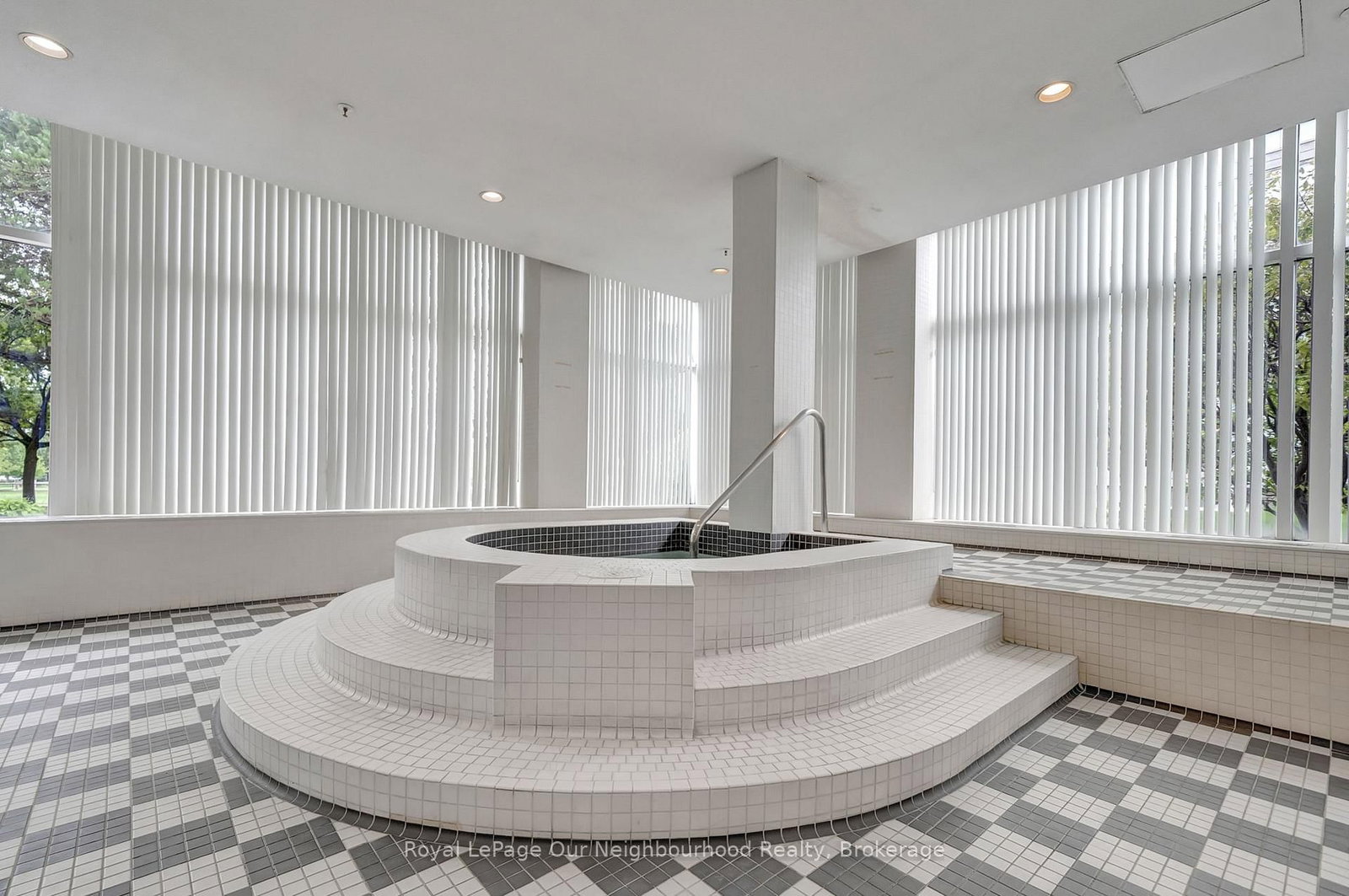 25 Cumberland Lane, Unit 304 - Photo 34