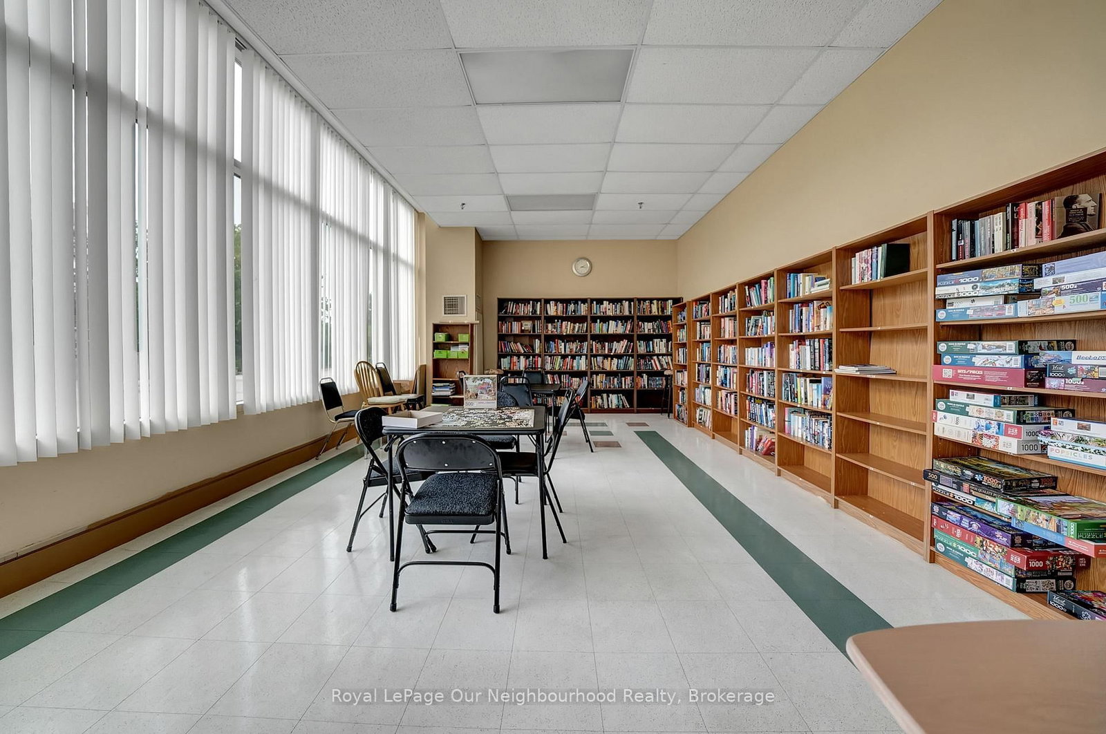 25 Cumberland Lane, Unit 304 - Photo 36