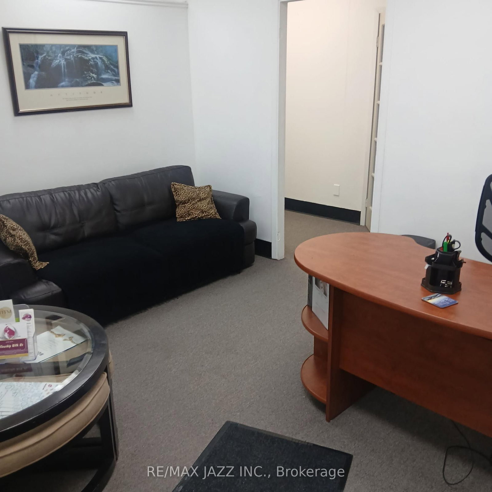 633 King Street E, Unit 206B - Photo 3