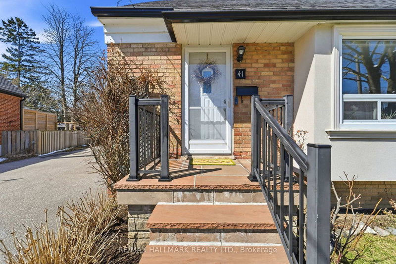 41 Twin Pauls Cres, Toronto, M1R 3Z6 | Image 3
