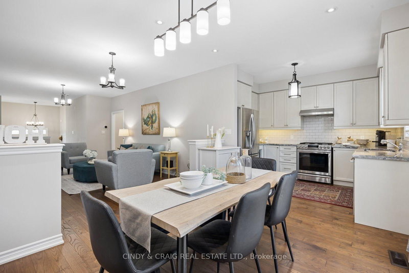 47 Gordon Cowling St, Clarington, L1E 0G7 | Image 3