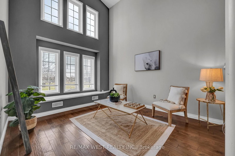 1136 Middlebury Ave, Oshawa, L1K 2P5 | Image 3