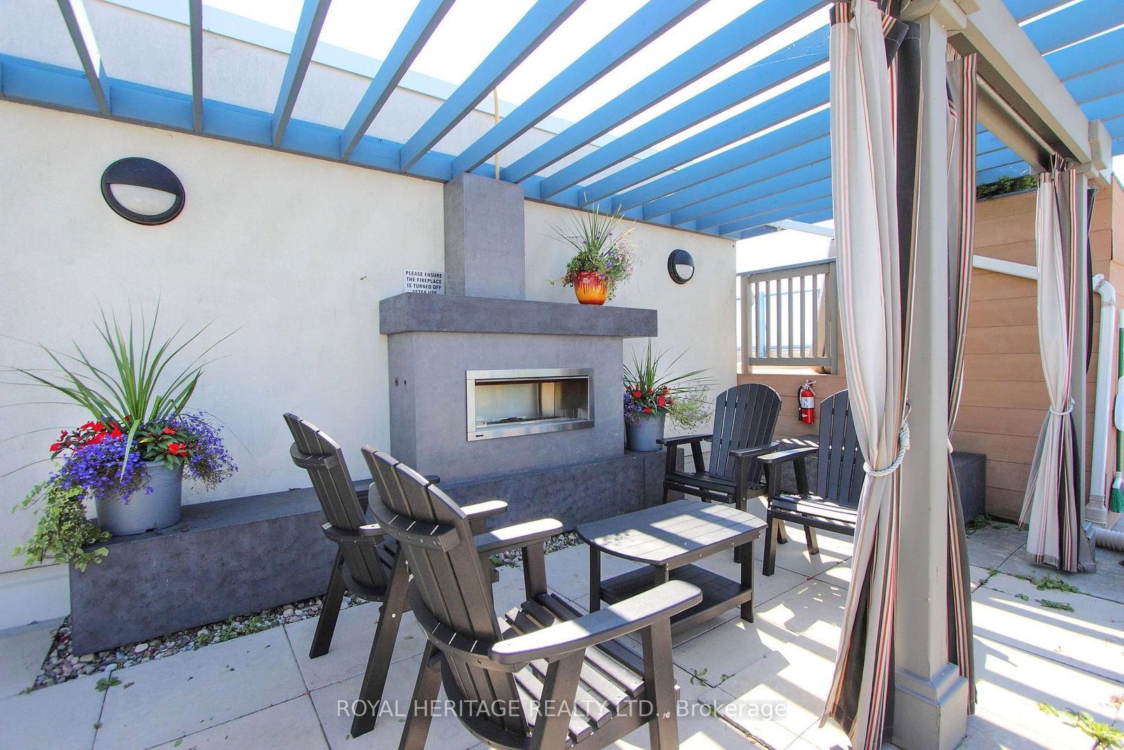 Condo for sale at 1209-340 Watson St Street, Whitby, Ontario, L1N 9G1 - Port Whitby - MLS: E12976986