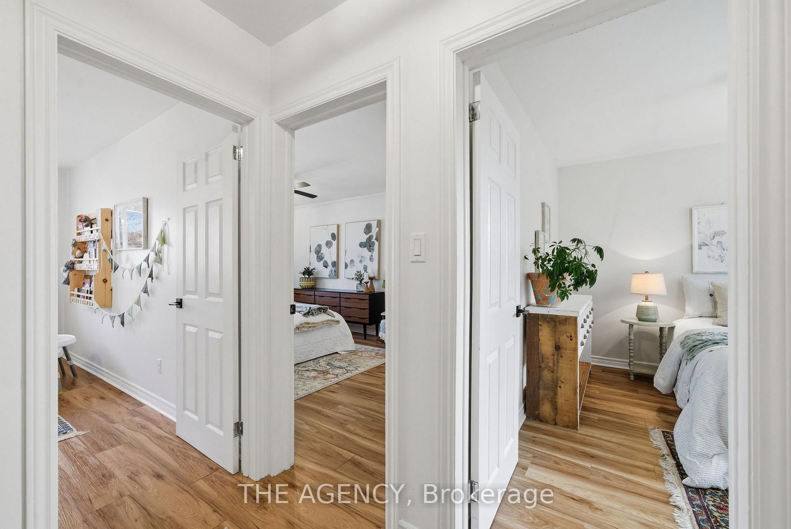 Detached House for sale at 118 Applewood Crescent, Whitby, Ontario, L1N 2E7 - Blue Grass Meadows - MLS: E12977124