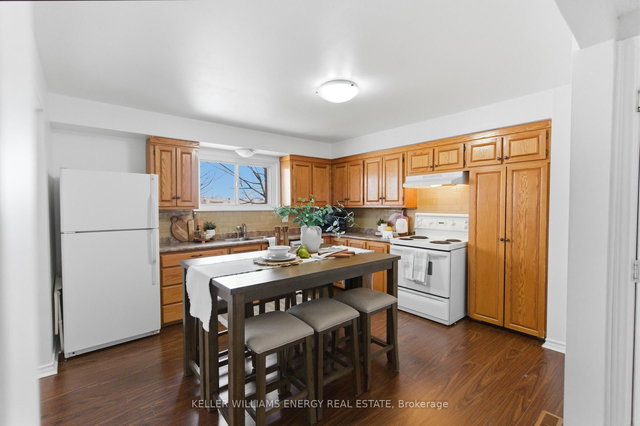 72 - 1333 Mary Street N