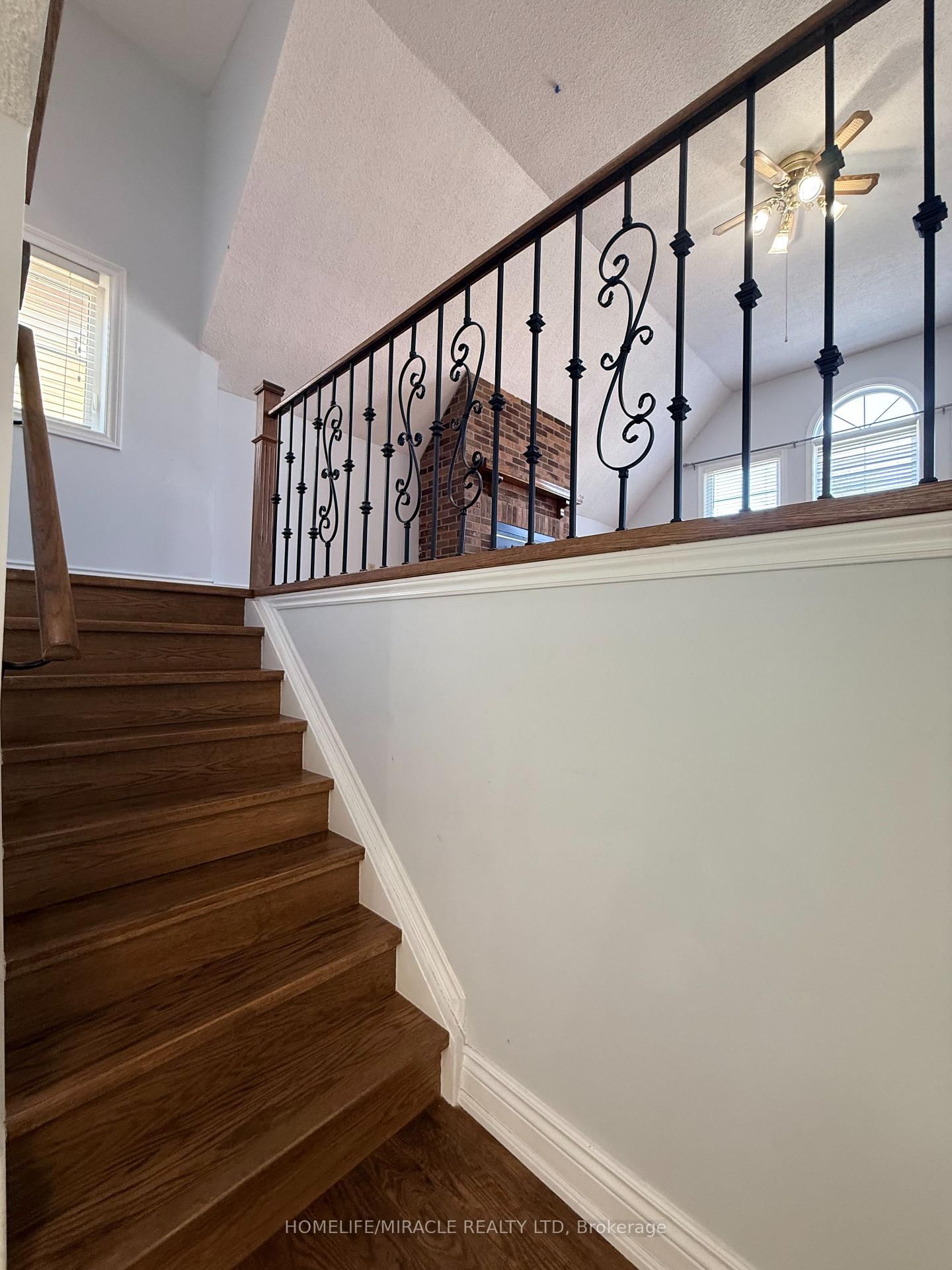 Detached House for sale at 2274 Chapman Court, Pickering, Ontario, L1X 2E8 - Brock Ridge - MLS: E12977232