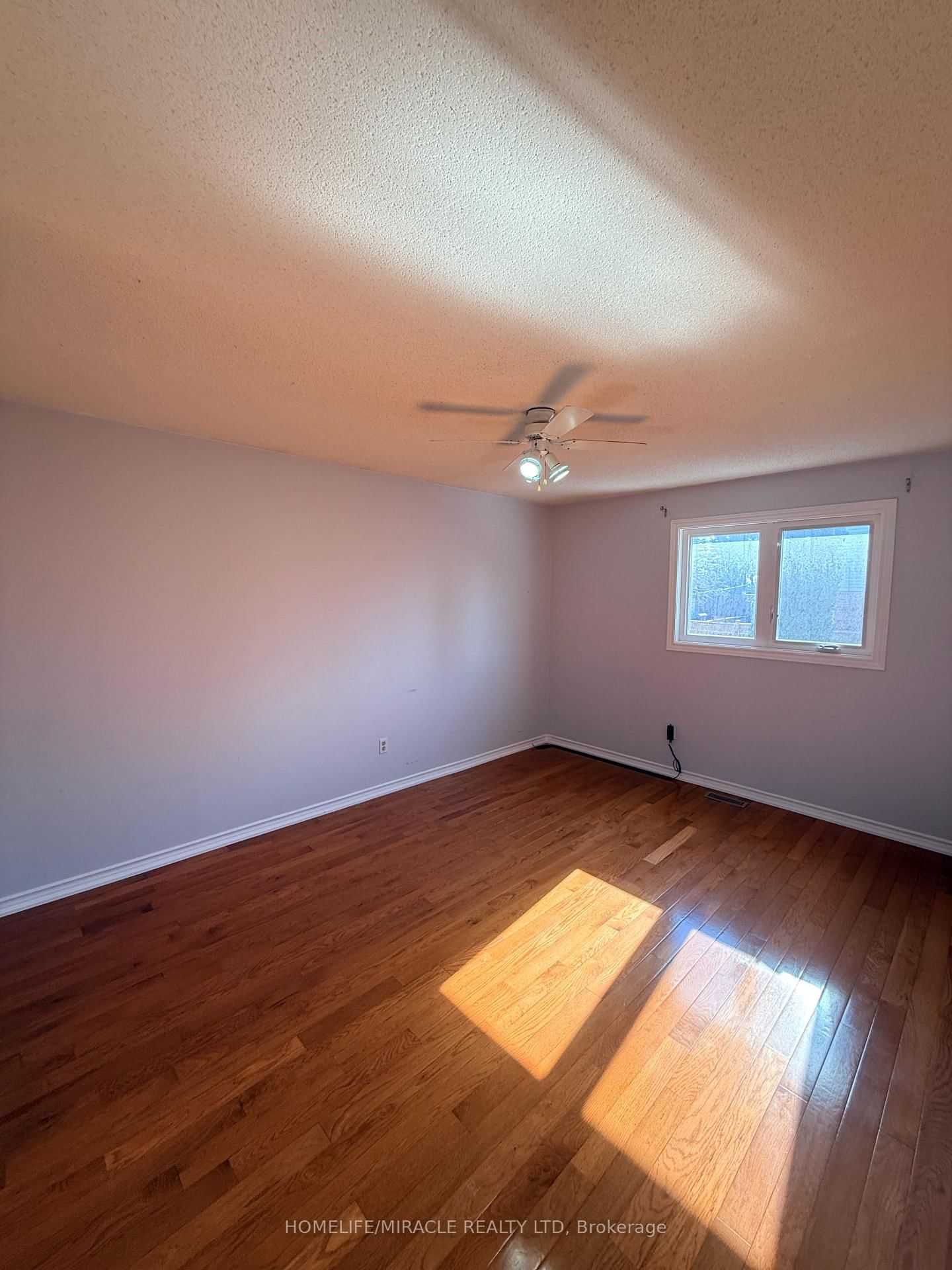 Detached House for sale at 2274 Chapman Court, Pickering, Ontario, L1X 2E8 - Brock Ridge - MLS: E12977232