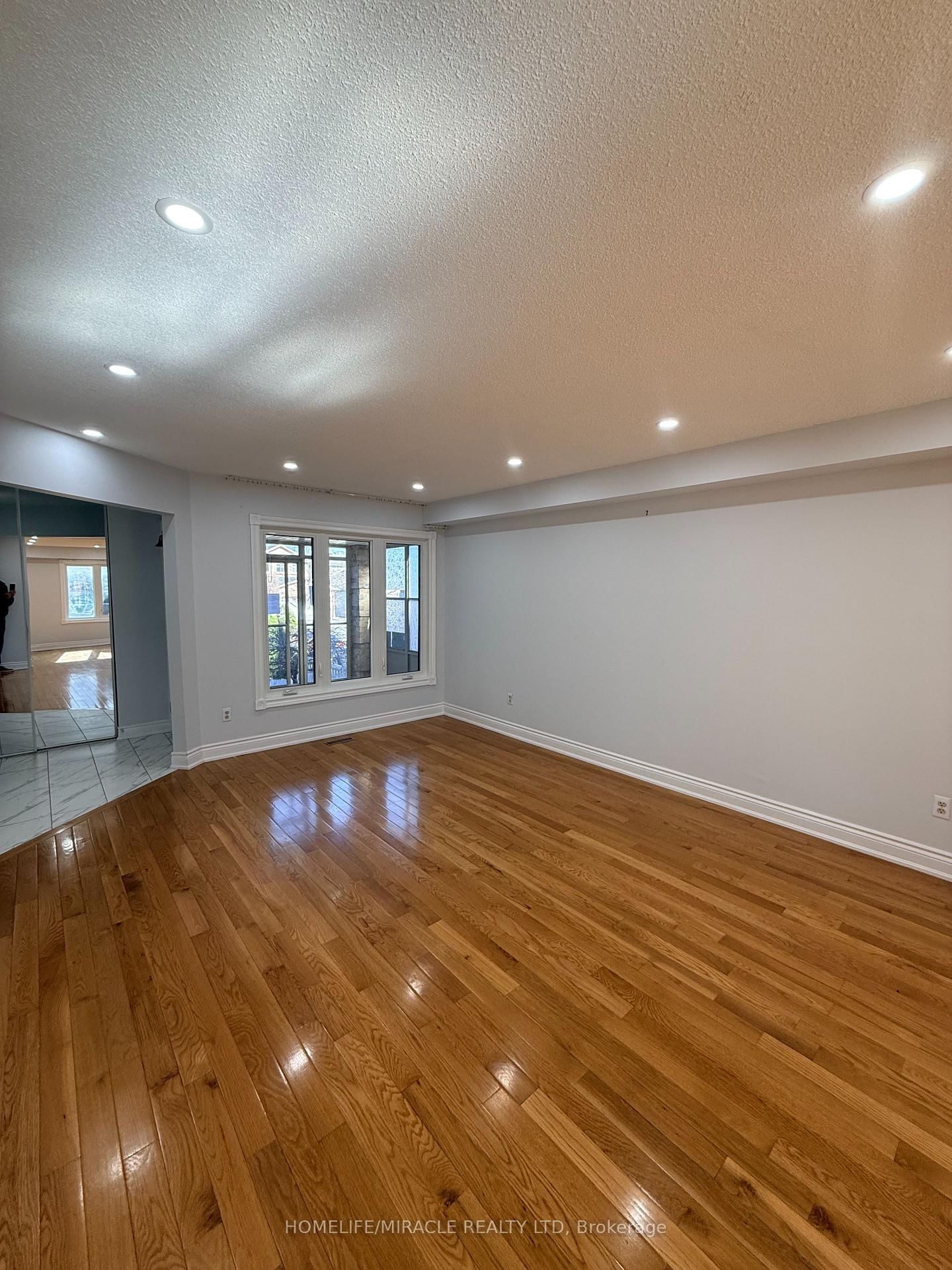 Detached House for sale at 2274 Chapman Court, Pickering, Ontario, L1X 2E8 - Brock Ridge - MLS: E12977232