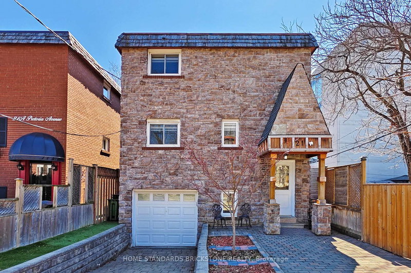 21 Pretoria Ave, Toronto, M4K 1T2 | Image 2