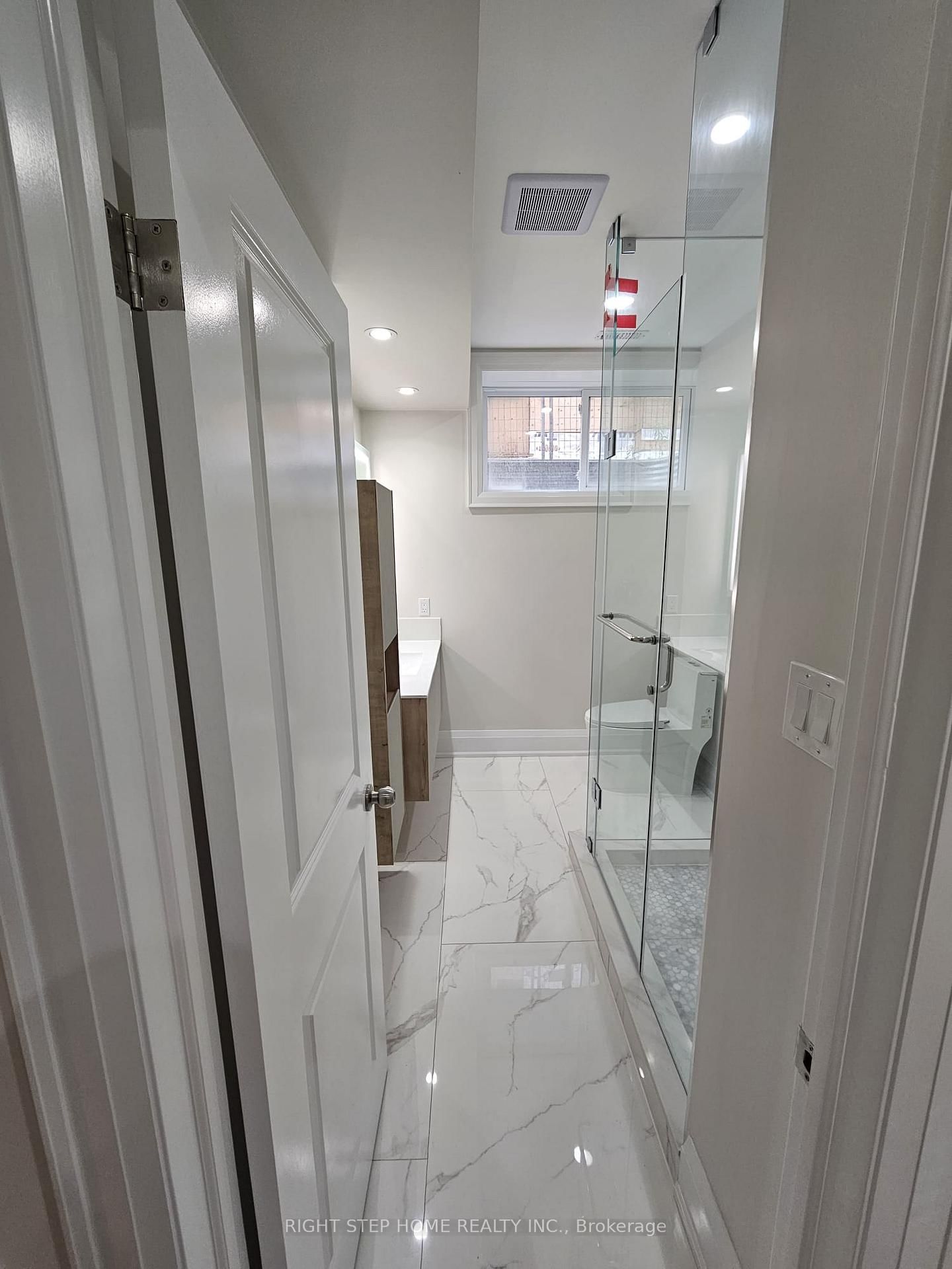 Detached House for lease at 41 Sugarbush Square, Toronto, Ontario, M1C 3M6 - Highland Creek - MLS: E12977818