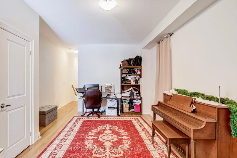 2844 Whites Rd, Pickering, L1X 0R6 | Image 3