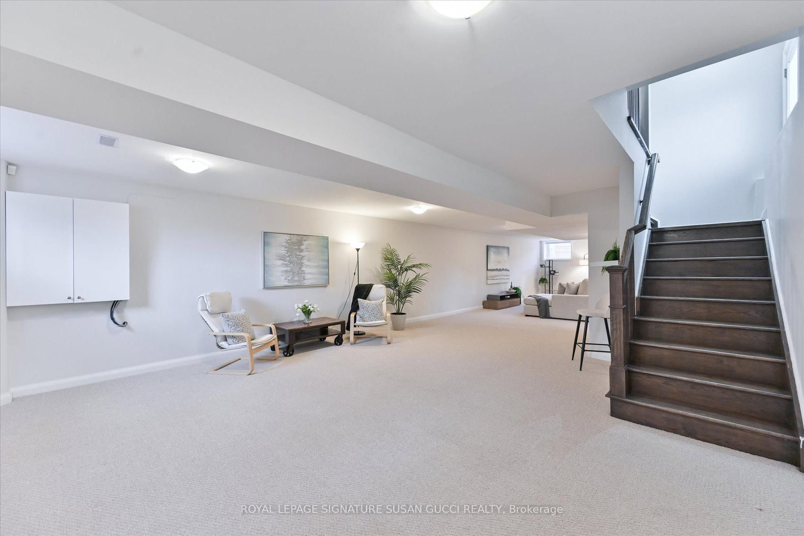 Detached House for sale at 811 Cosburn Avenue, Toronto, Ontario, M4C 2V9 - East York - MLS: E12977922