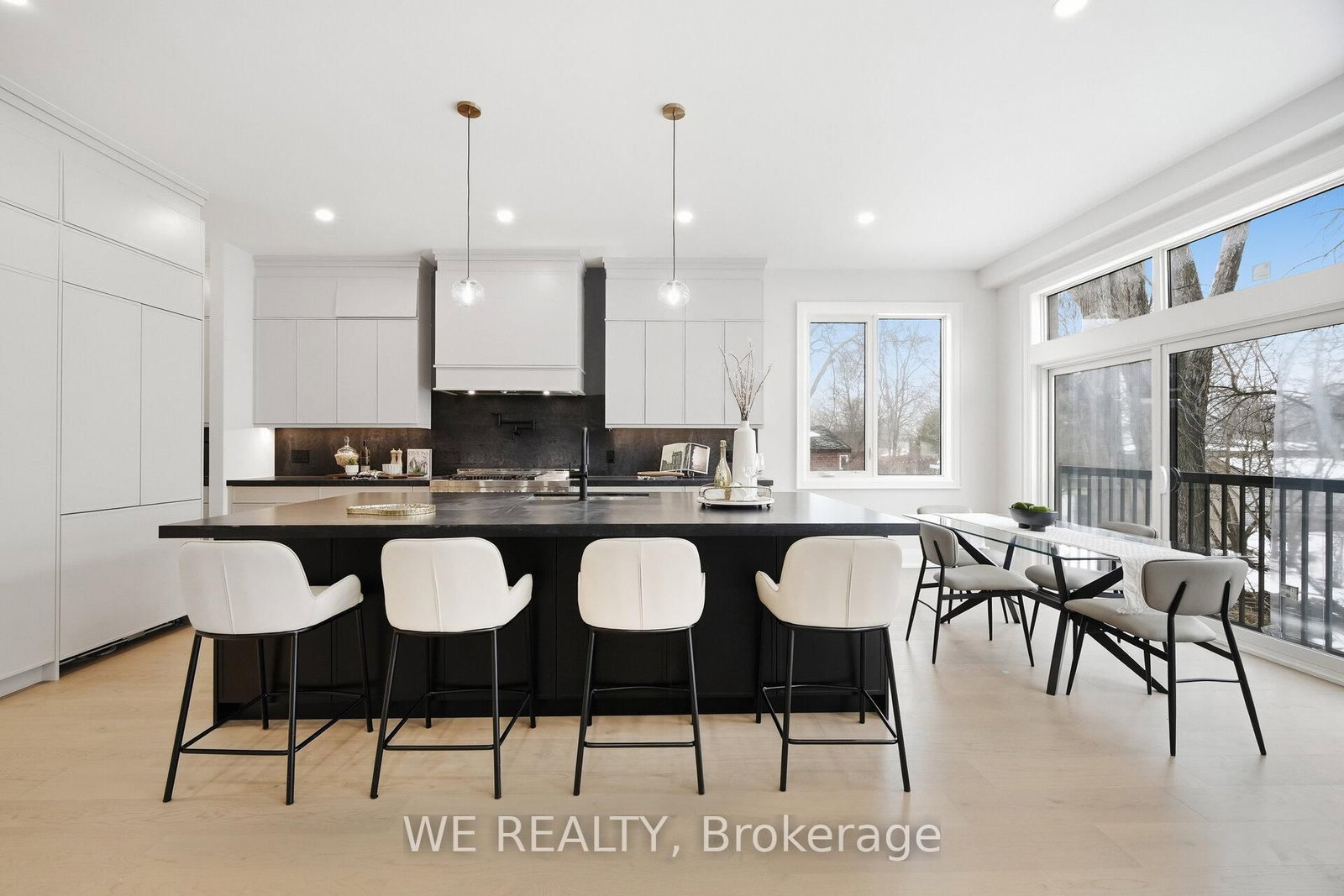 711 Hillview Crescent - Photo 11