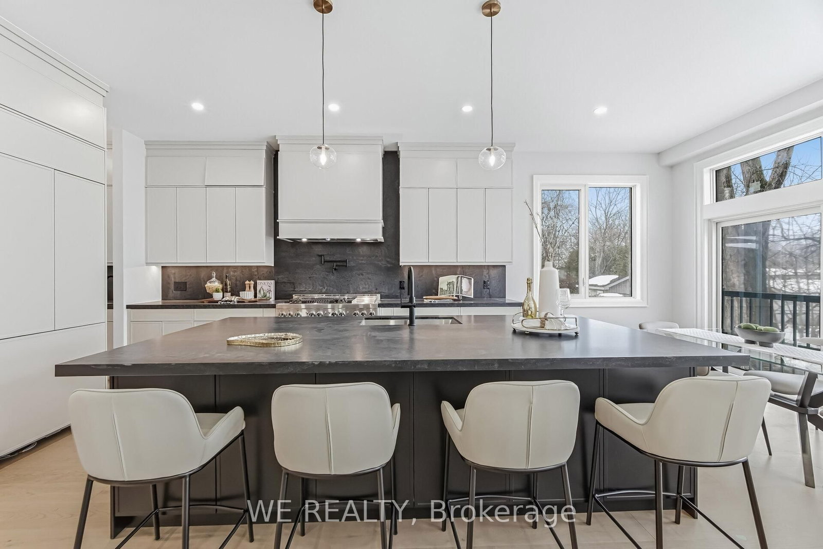 711 Hillview Crescent - Photo 13