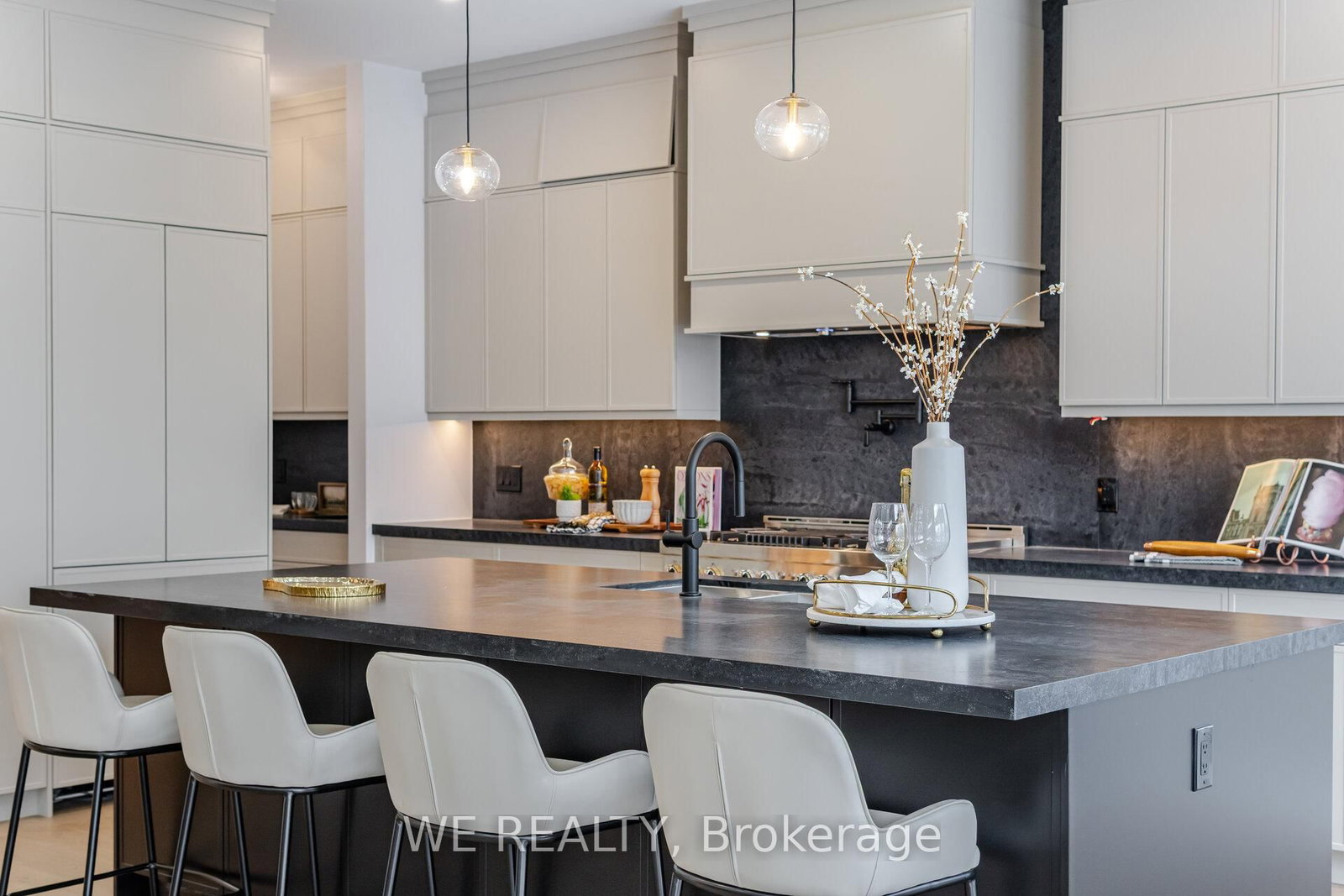 711 Hillview Crescent - Photo 14