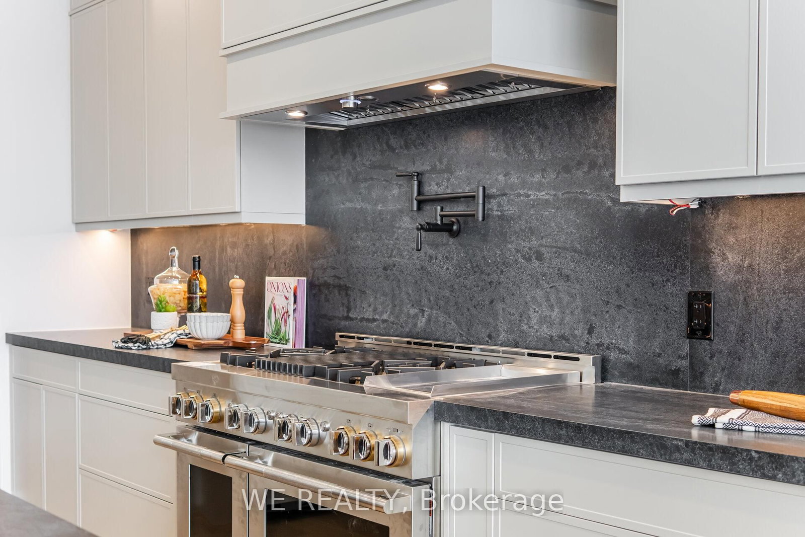 711 Hillview Crescent - Photo 15