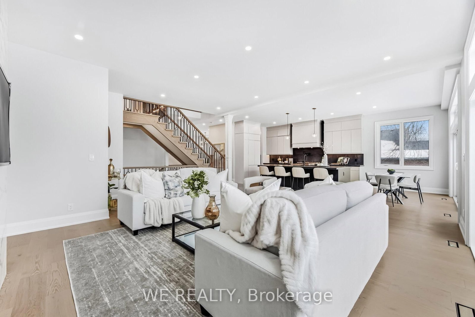 711 Hillview Crescent - Photo 22