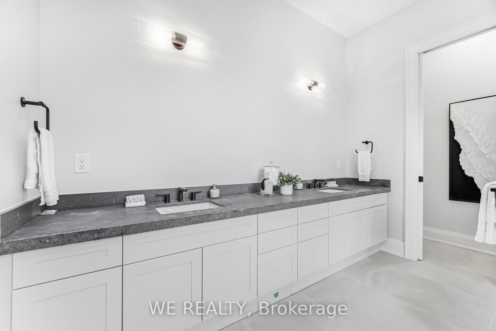 711 Hillview Crescent - Photo 35