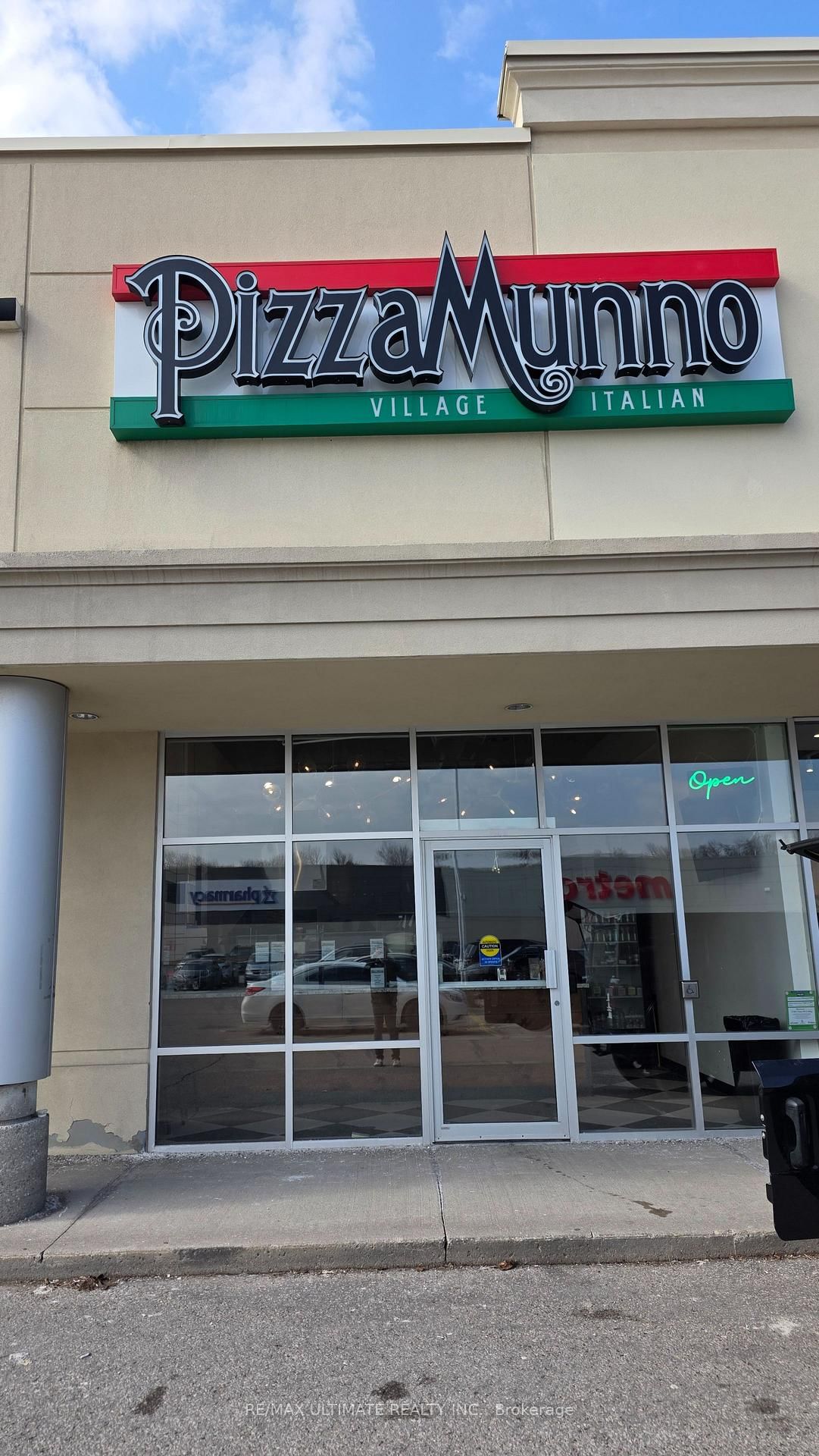 4071 Thickson Road N, Unit 2