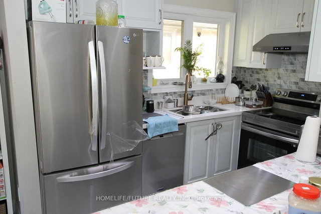 Main - 36 Baybrook Crescent