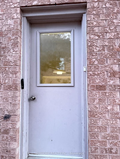 Basement Unit #4 - 28 Heatherbank Tr | Toronto | Image