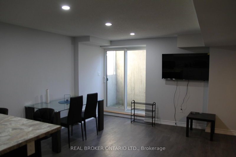 Bsmt - 31 Swordfish Dr, Whitby, L1P 0K7 | Image 3