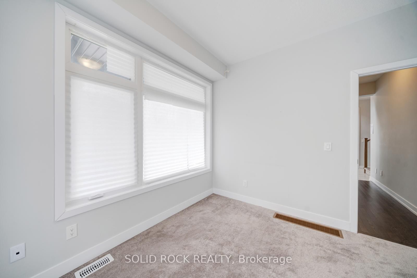 1076 Thompson Drive - Photo 16