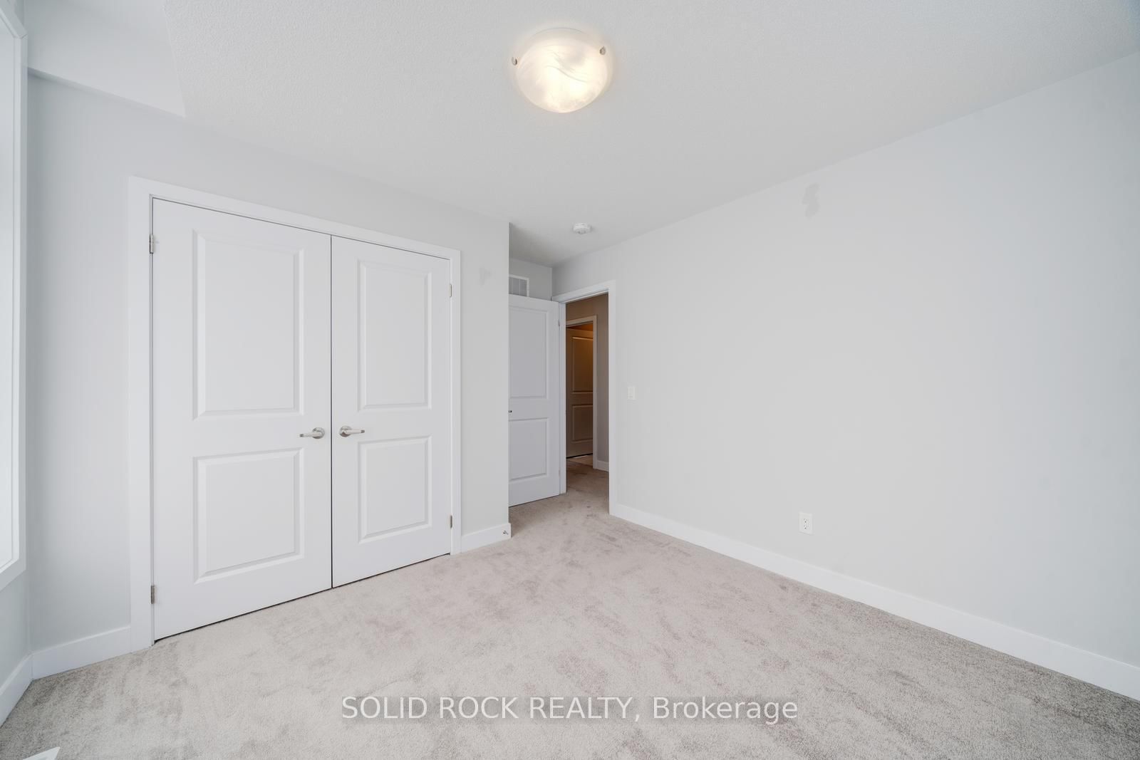 1076 Thompson Drive - Photo 36