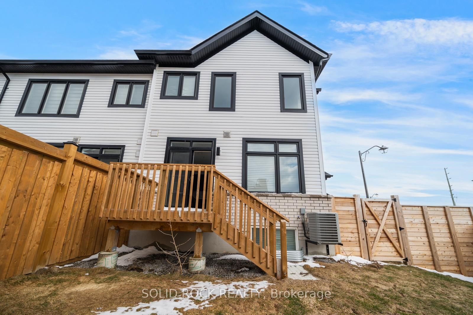 1076 Thompson Drive - Photo 47