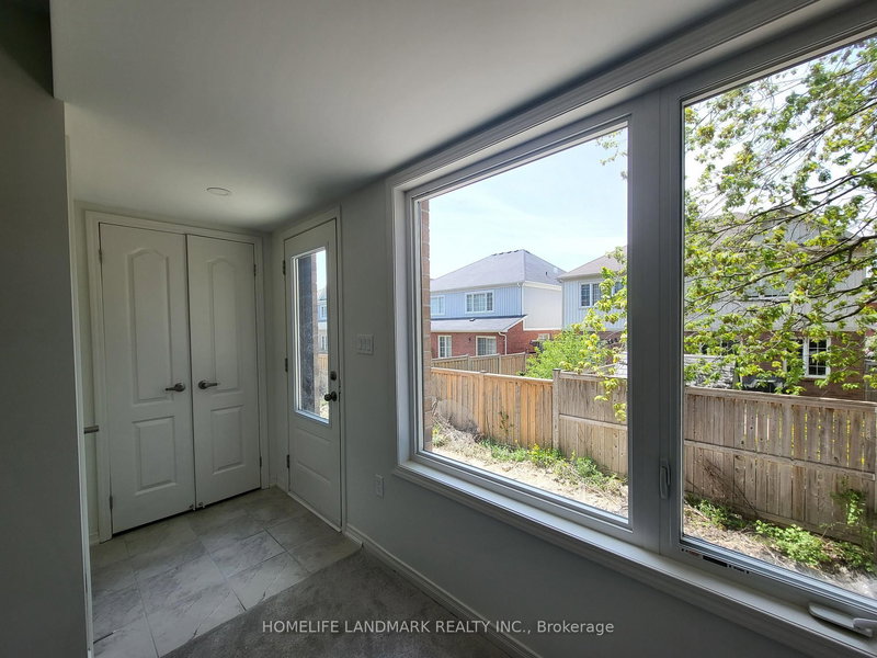 1436 Coral Springs Path, Oshawa, L1K 3G1 | Image 3