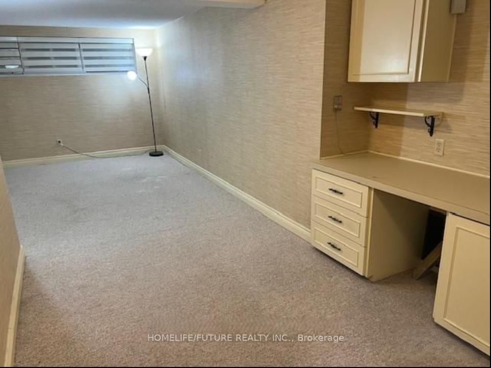 23 Shaddock Crescent, Unit BSMT - Photo 6